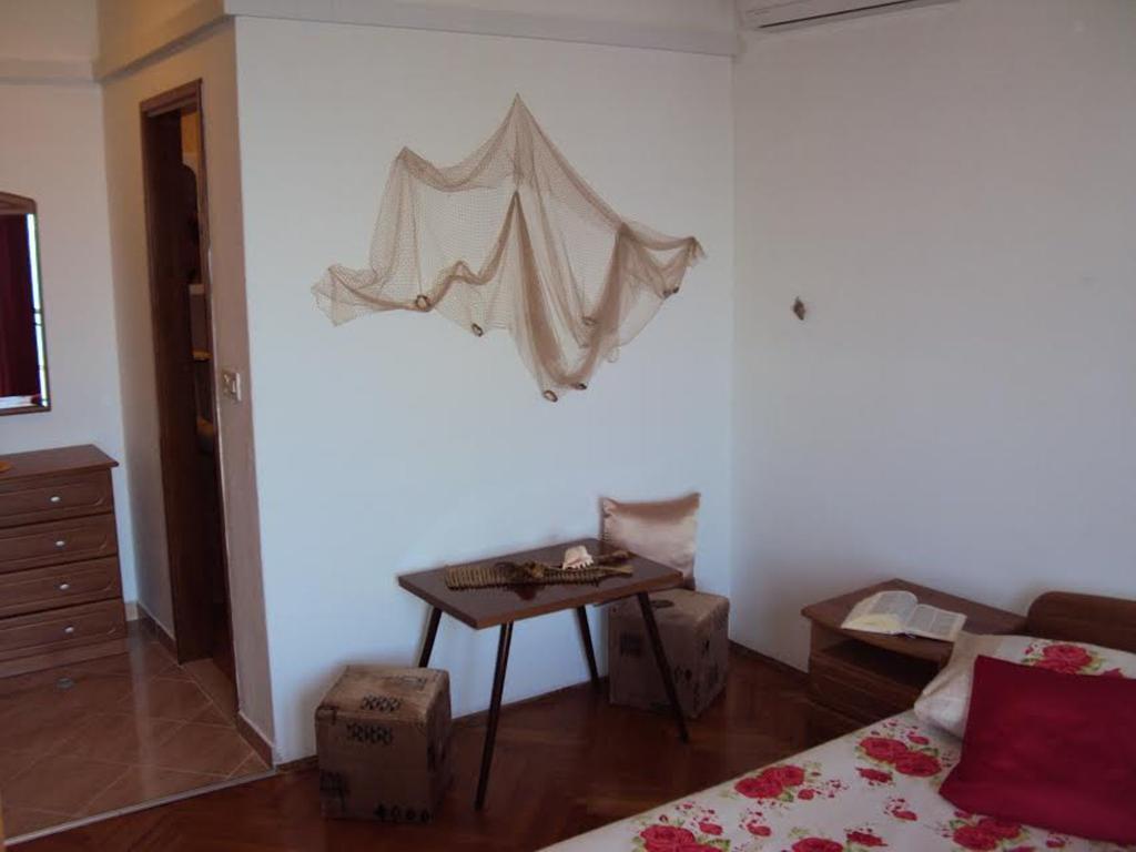 Rooms Raos Brela Exterior photo