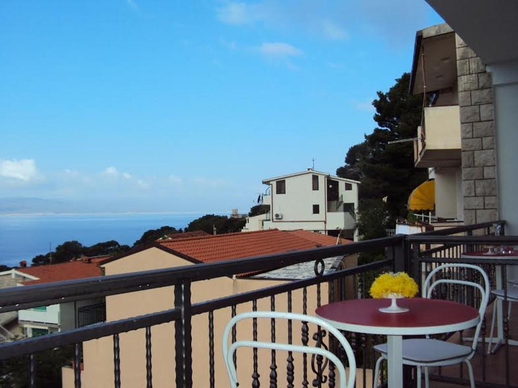 Rooms Raos Brela Exterior photo